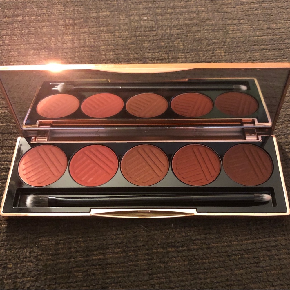 NEW Dose of colors Sassy siennas eyeshadow palette